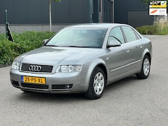 Audi A4 Limousine - 2.0 MT AUTOMAAT