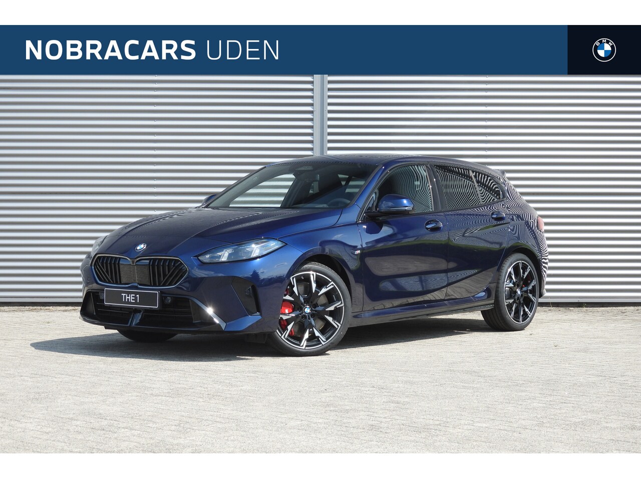 BMW 1-serie - 120 High Executive M Sport Automaat / Panoramadak / Sportstoelen / Parking Assistant Profe - AutoWereld.nl