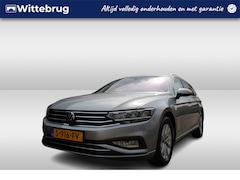 Volkswagen Passat Variant - 1.5 TSI Business / CAMERA / NAVI / Elektr. Klep / Digital Cockpit Pro / Trekhaak