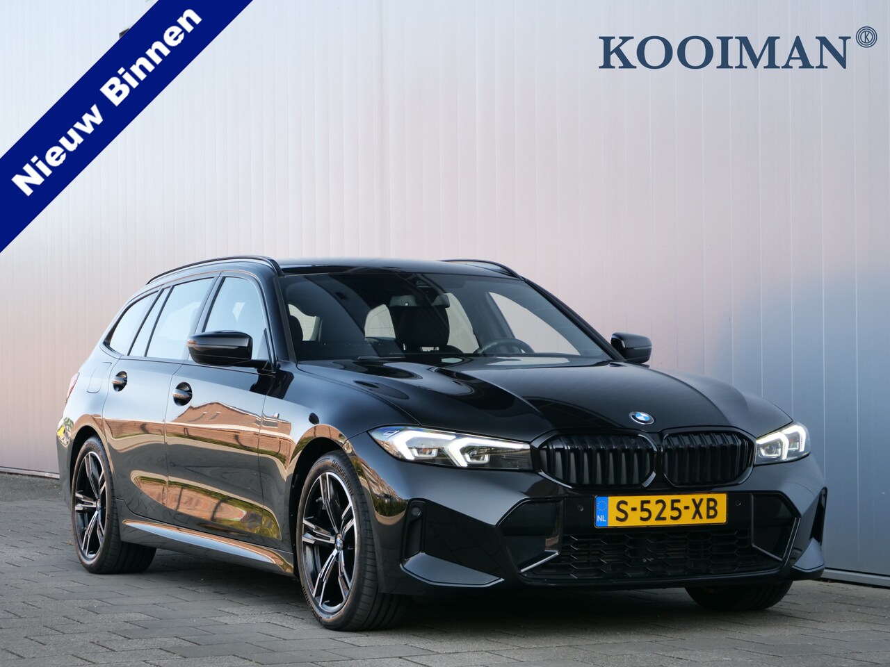 BMW 3-serie Touring - 318i M-Sport 157 Pk Automaat Navigatie / DAB / Apple Carplay / Leer / M-pakket - AutoWereld.nl