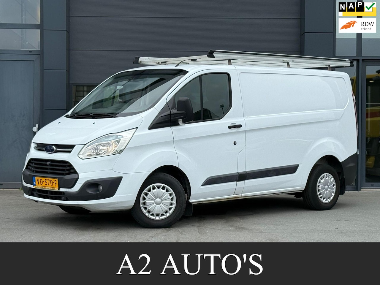 Ford Transit Custom - 270 2.2 TDCI L1H1 Trend Camera|Airco|6-Bak - AutoWereld.nl