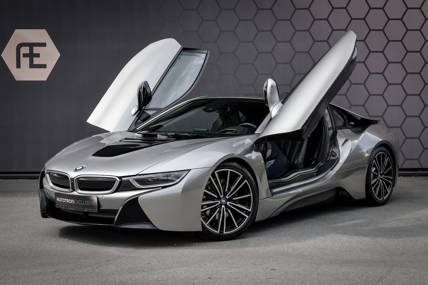 BMW i8 - | PROGRESSIVE PACKAGE HARMAN KARDON, HEAD-UP, COMFORT ACCESS | 20" | APPLE CARPLAY | DRY C - AutoWereld.nl
