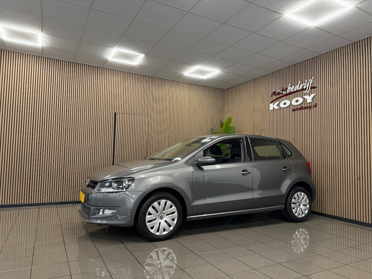 Volkswagen Polo - 1.2 TSI BlueMotion Comfort Edition * NL Auto / Cruise control / Airco / 5 Deurs * - AutoWereld.nl