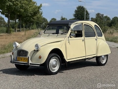 Citroën 2 CV - 2CV6 Special