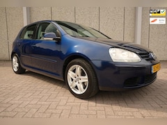 Volkswagen Golf - 1.4 TSI Comfortline GT-line 5 DEURS TREKHAAK NIEUWE APK NAVI