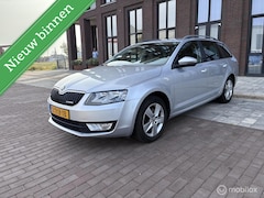 Skoda Octavia Combi - 1.6 TDI Greenline Businessline Clima