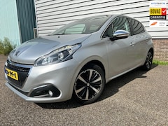 Peugeot 208 - 1.2 PureTech Allure Panodak Leer Automaat