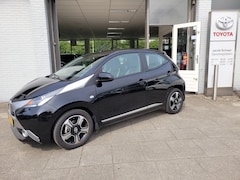 Toyota Aygo - 1.0 VVT-i x-clusiv Airco/ECC/Cruise/Lmv/ Nieuwstaat 1e eigenaar