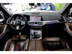 BMW X5 - (g05) xDrive45e 394pk | HuD | Skylounge | Driving pro |