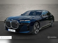 BMW 7-serie - M760e xDrive, Individual, B&W, pano, massage