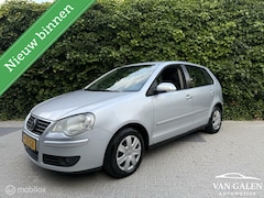 Volkswagen Polo - 1.4-16V Comfort Airco|Stoelverwarming|APK