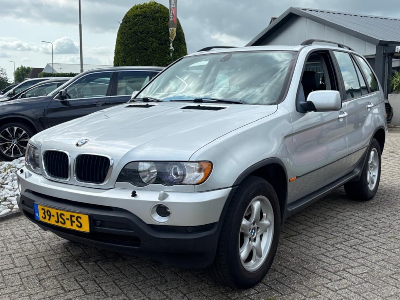 BMW X5 - 3.0i Automaat Executive 2002 Trekhaak - AutoWereld.nl