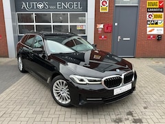 BMW 5-serie Touring - 530e Garantie/LED/Trekhaak/HUD/4zone/DrivingAssistent/Hifi/Camera
