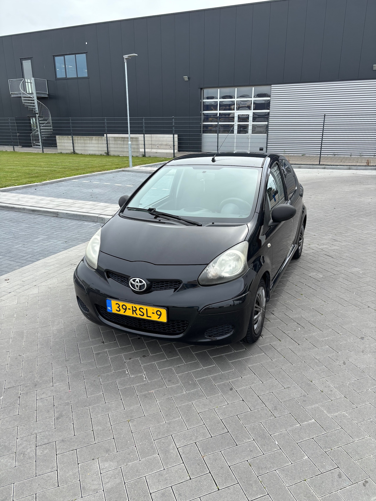 Toyota Aygo - 1.0-12V Now AIRCO| ELEK RAMEN| PARKEERSENSOREN| ONDERHOUDSBOEKJE - AutoWereld.nl