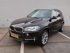 BMW X5 - xDrive50i 450pk Automaat I Panoramadak I Harman Kardon I Elek. Trekhaak I Stoelverwarm. I