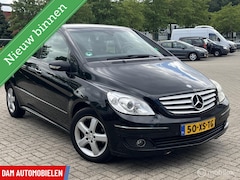 Mercedes-Benz B-klasse - 200 CDI Automaat Panoramadak, Trekhaak, Cruis Control, Sportvelgen, APK
