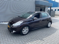 Peugeot 208 - 1.4 VTi Envy