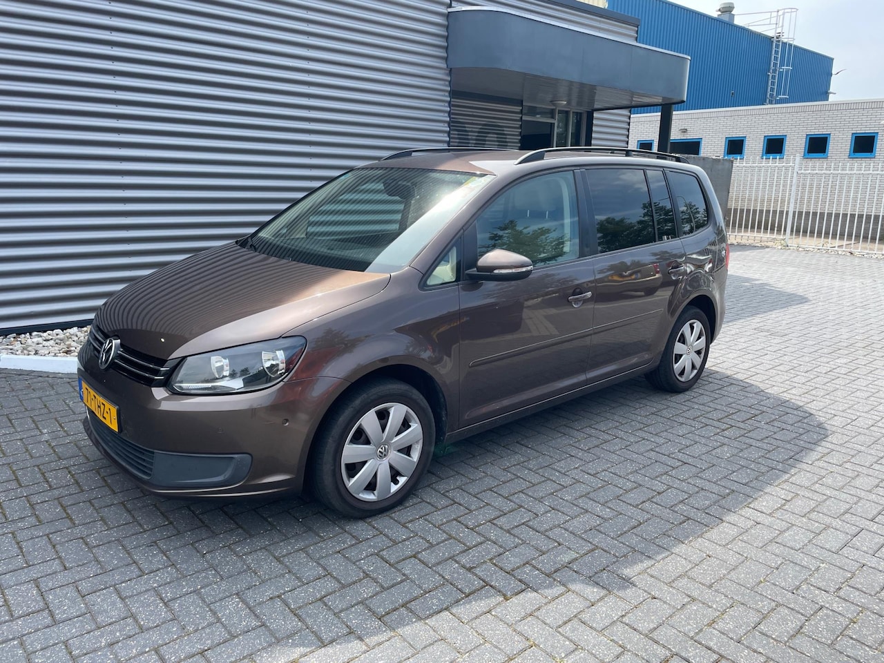 Volkswagen Touran - 1.2 TSI Comfortline BlueMotion 7p. 1.2 TSI Comfortline BlueMotion 7p. - AutoWereld.nl