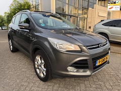 Ford Kuga - 1.6 Titanium Airco, Panodak, Camera, Cruise
