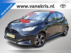Toyota Yaris - 1.5 Hybrid 115 First Edition, Navi