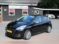 Peugeot 208 - 1.2 PURETECH ALLURE Navigatie Cruise Airco