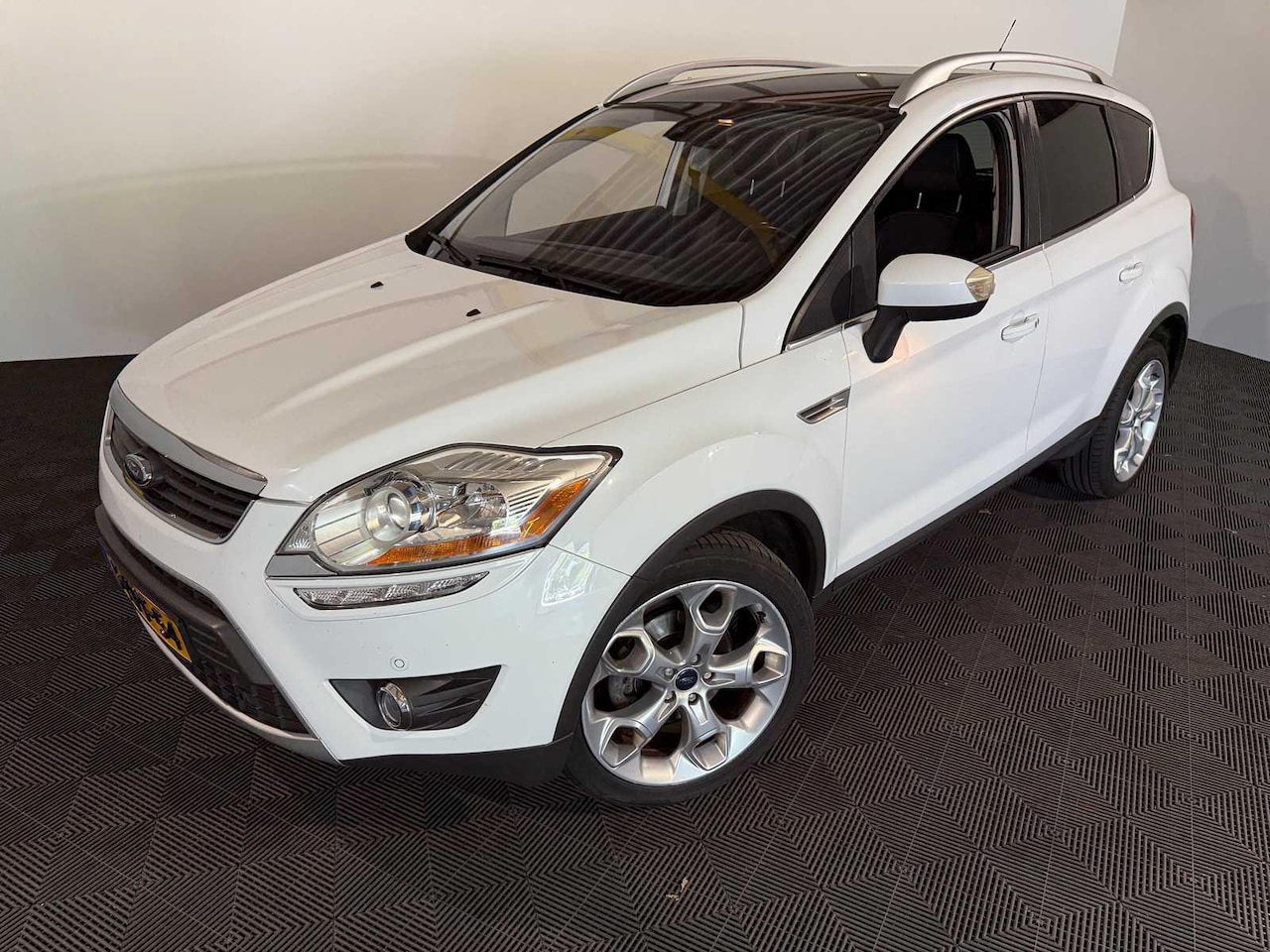 Ford Kuga - 2.0 TDCi Titanium S 2.0 TDCi Titanium S - AutoWereld.nl