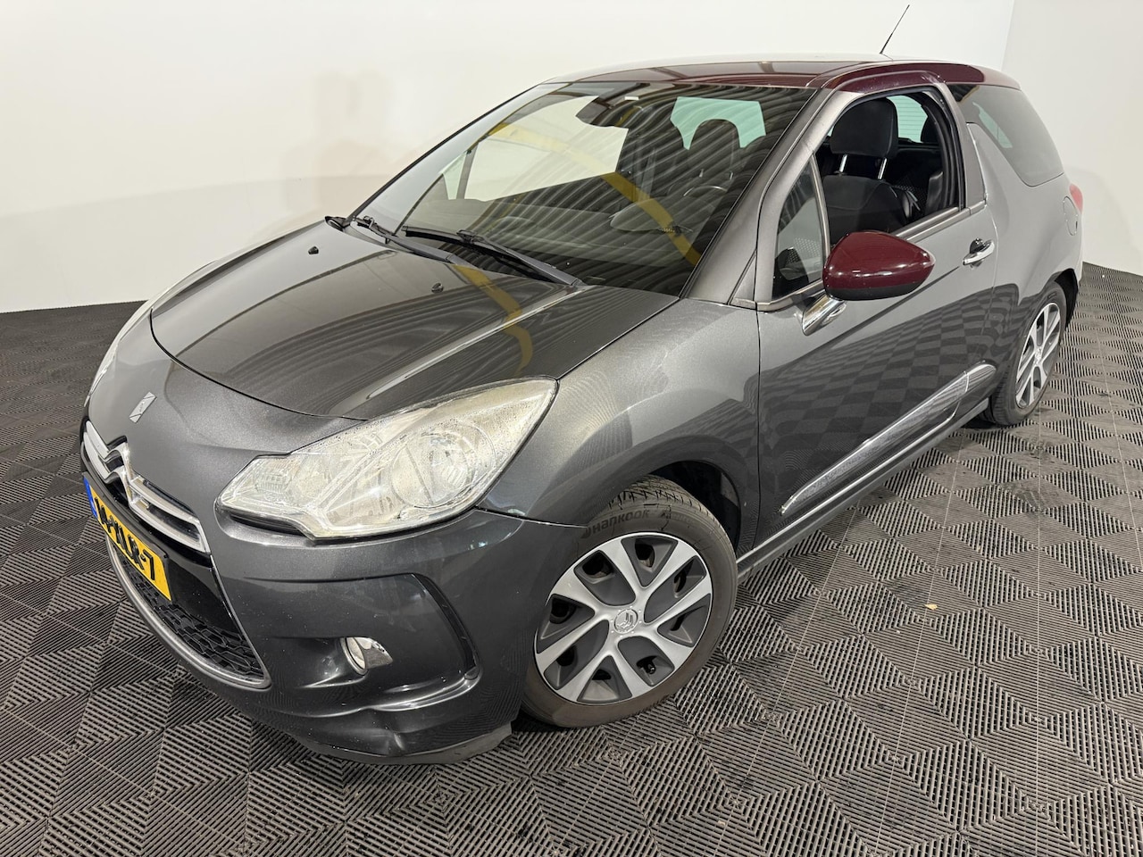Citroën DS3 - 1.6 e-HDi So Chic 1.6 e-HDi So Chic - AutoWereld.nl