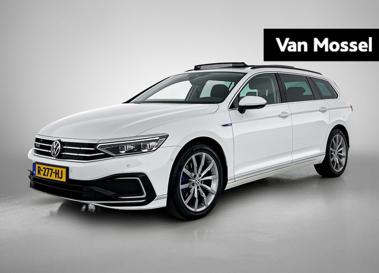 Volkswagen Passat Variant - 1.4 TSI PHEV GTE Business | 218 PK | 94% SOH | Automaat | Panorama Schuif/Kantel Dak | Plu - AutoWereld.nl