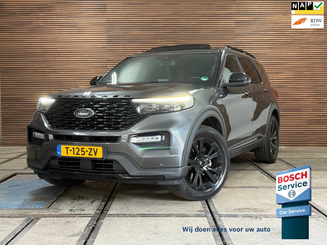 Ford Explorer - 3.0 V6 EcoBoost PHEV ST-Line 7 pers | B&O | Pano | Virtual Cockpit | Carplay | Trekhaak - AutoWereld.nl