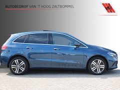 Mercedes-Benz B-klasse - 250e AUT8 Premium Plus PANORAMADAK LEDER MEMORY SFEER KEY-LESS GO CARPLAY