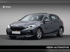 BMW 1-serie - 118i Executive Edition | M-Sport | Achteruitrijcamera | Parkeerhulpsysteem | Sportstoelen