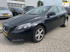 Volvo V40 - 2.0 D4 Momentum Business