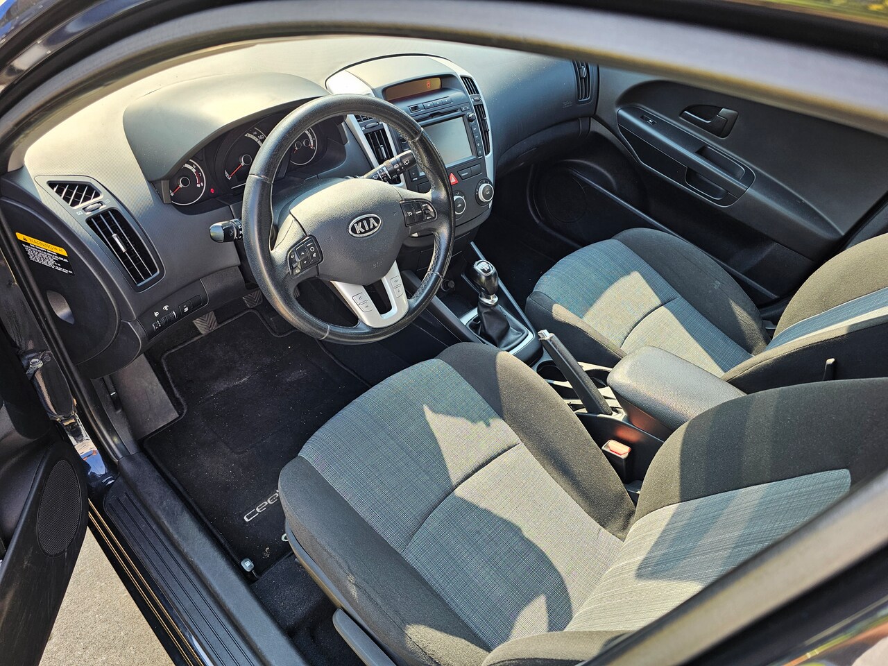 Kia Cee'd Sporty Wagon - 1.4 CVVT Navigator Plus Pack