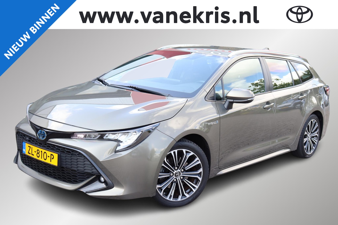 Toyota Corolla Touring Sports - 2.0 Hybrid First Edition 2.0 Hybrid First Edition - AutoWereld.nl