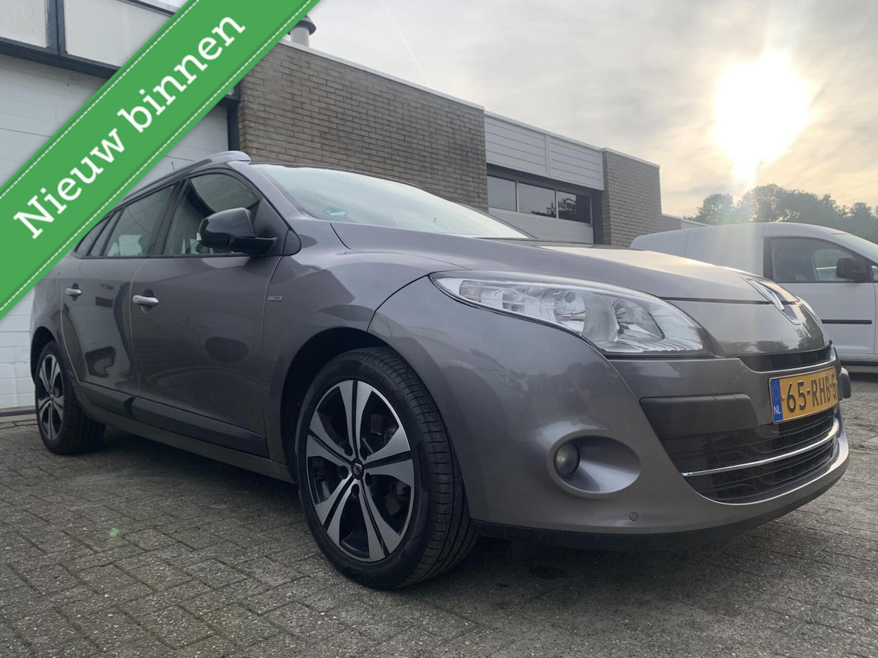 Renault Mégane Estate - 1.4 TCe Bose Airco Navi Cruise control Elektrische pakket - AutoWereld.nl