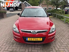 Hyundai i30 CW - 1.4i Blue Active