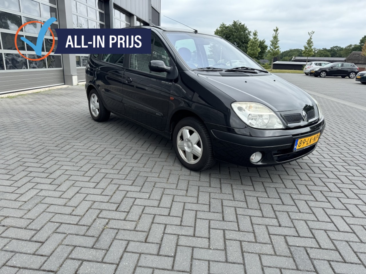 Renault Scénic - 2.0-16V Sport Way 2.0-16V Sport Way - AutoWereld.nl