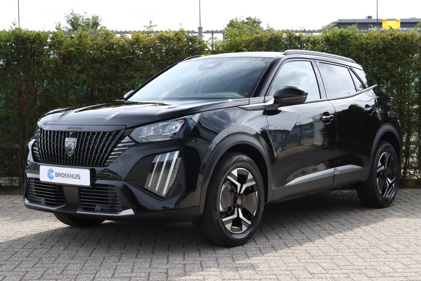 Peugeot 2008 - Allure | Vision & Drive Assist plus Pack | Navigation & Access Pack | - AutoWereld.nl
