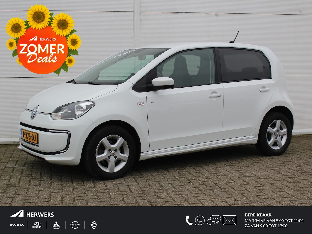 Volkswagen e-Up! - e-Up! / Navigatie / Cruise Control / Climate Control / Stoelverwarming voor / Bluetooth / - AutoWereld.nl