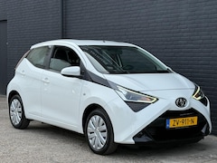 Toyota Aygo - 1.0 VVT-i x-play limited| NAVI | PDC | AIRCO | CAMERA | CARPLAY | NWE APK