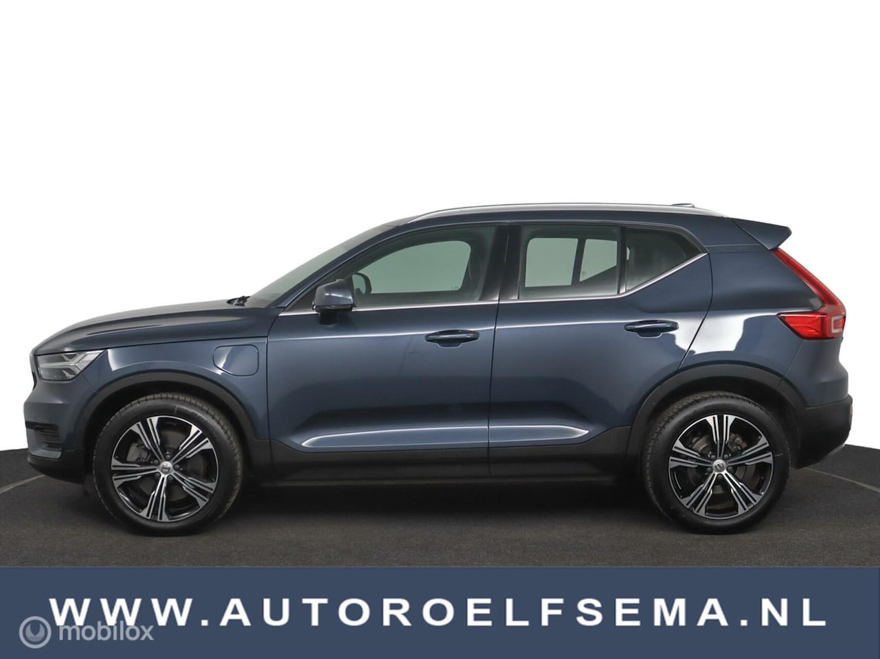 Volvo XC40 - 1.5 T4 Recharge Inscription|Leer| weinig kilometers - AutoWereld.nl