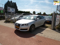 Audi A3 Sportback - 1.6 Attraction Pro Line Business nieuwe distr