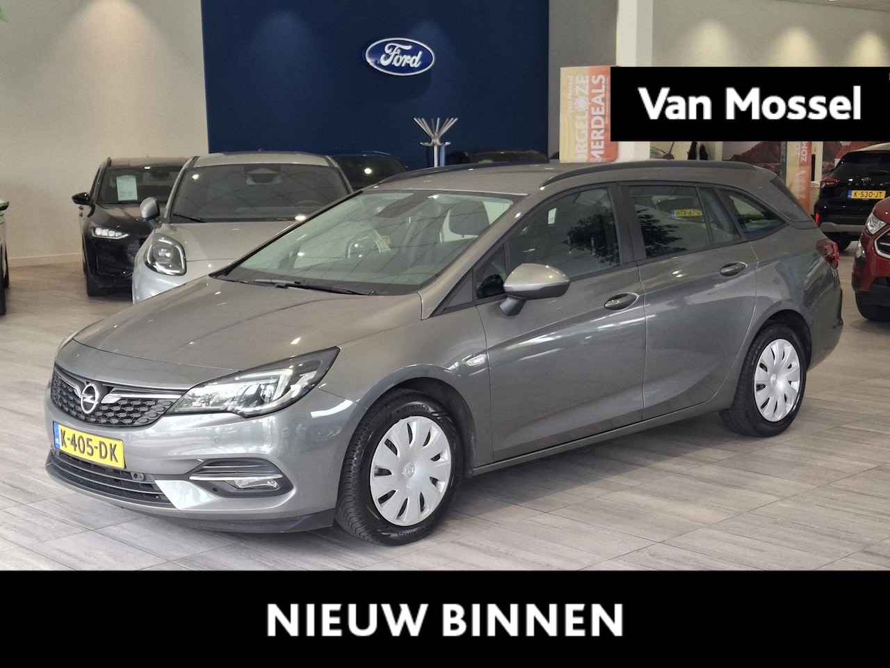 Opel Astra - 1.2 Business Edition | Climate Control | Cruise Control | Parkeersensoren voor | NAV | - AutoWereld.nl