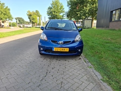 Toyota Aygo - 1.0-12V Sport