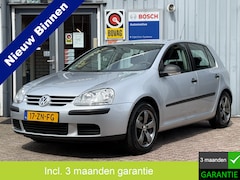 Volkswagen Golf - 1.6 FSI Trendline | AIRCO | 5DRS | LICHTMETAAL |