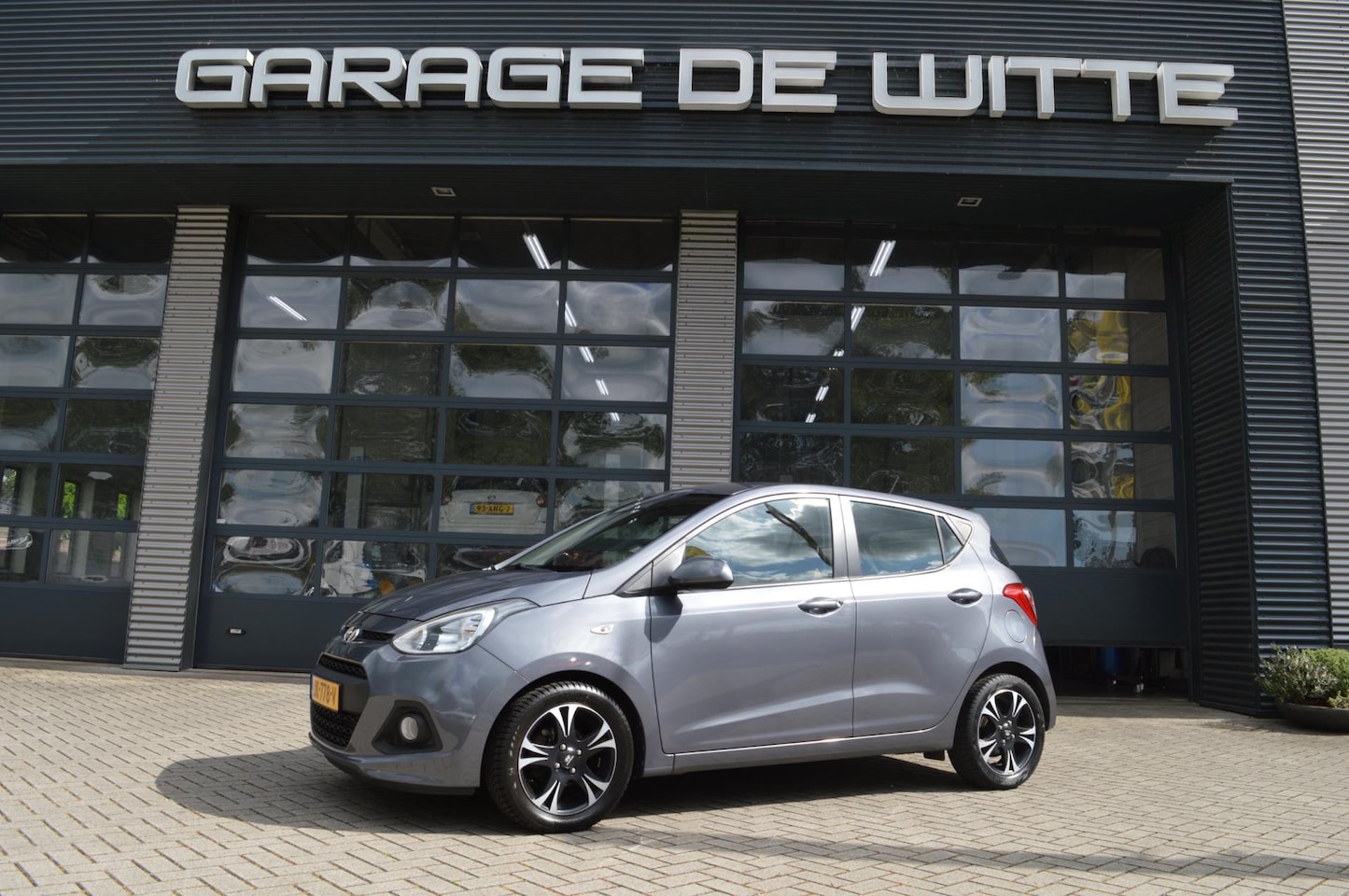 Hyundai i10 - 1.0i i-Motion Comfort 1.0i i-Motion Comfort - AutoWereld.nl