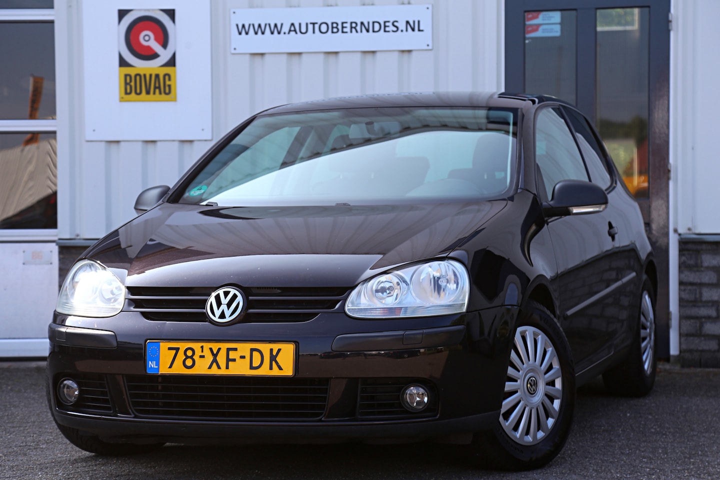 Volkswagen Golf - 1.6 Turijn*Perfect Onderh.*Afn. Trekhaak/Cruise-Control/Stoelverw./Climate-Control* - AutoWereld.nl