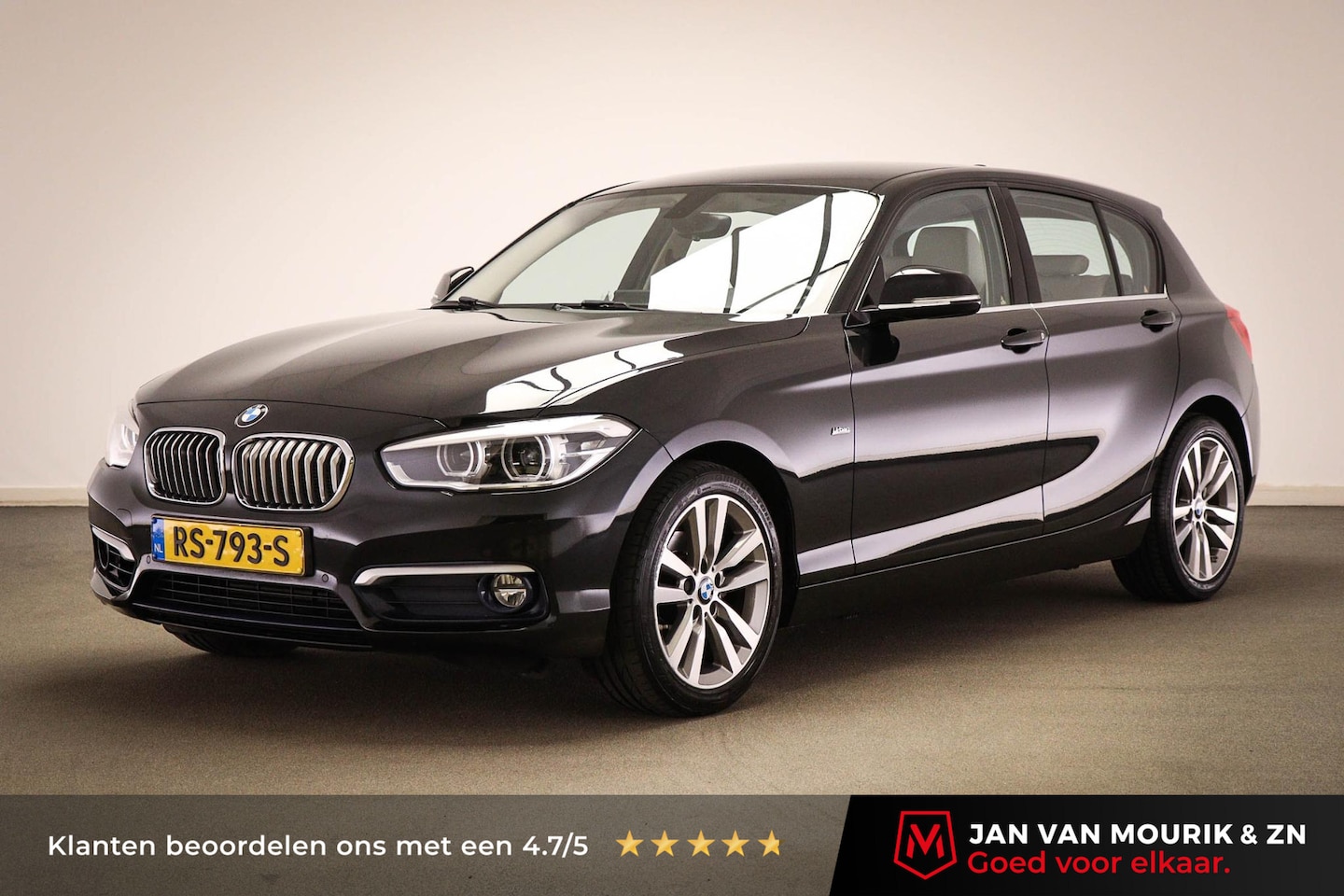 BMW 1-serie - 118i Corporate Lease High Executive | LEDER |  STOELVERWARMING | HOUTAFWERKING | 17" - AutoWereld.nl