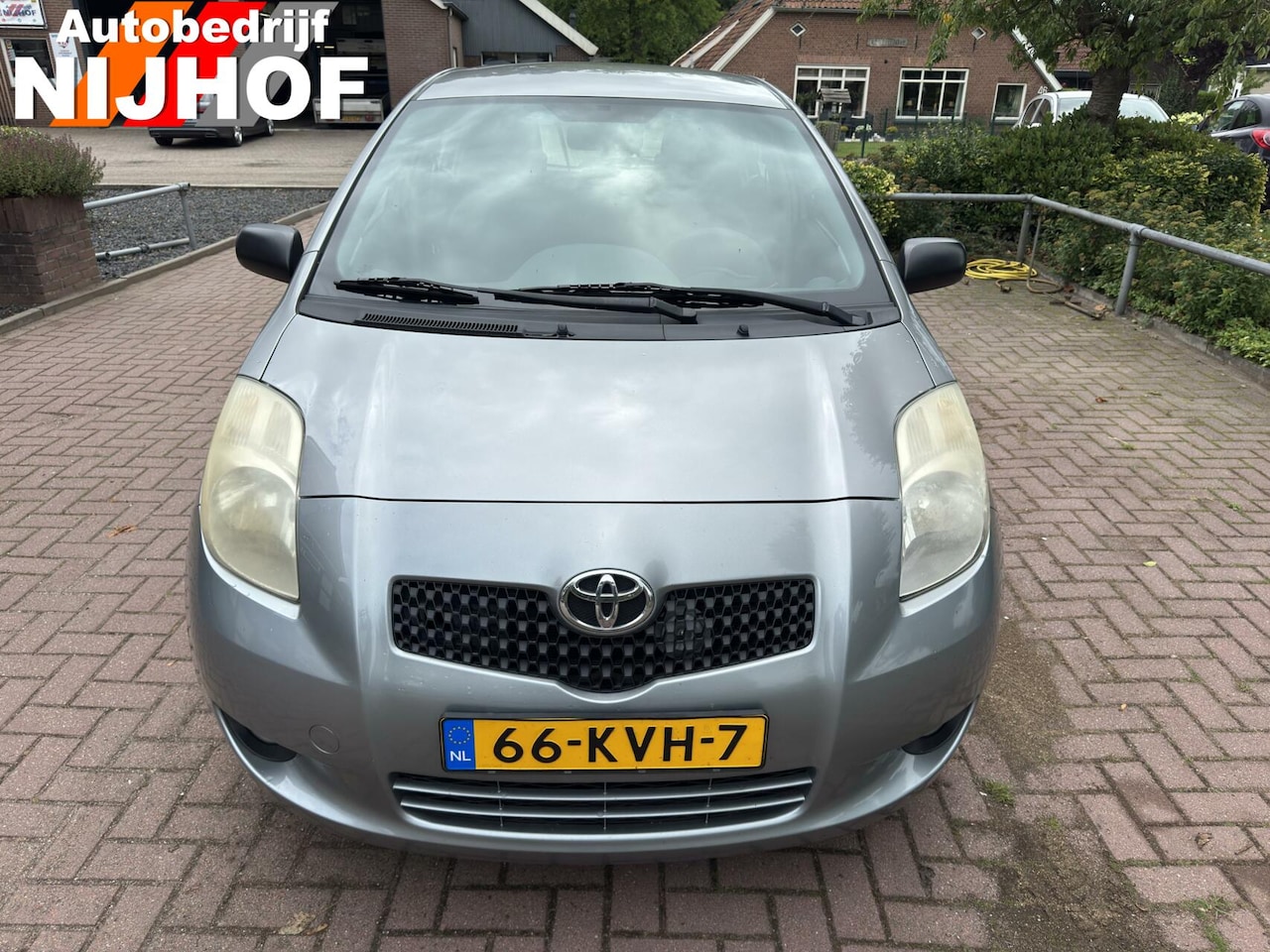 Toyota Yaris - 1.3 VVT-i Idols 1.3 VVTi Idols - AutoWereld.nl