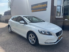 Volvo V40 - 1.6 D2 Kinetic AUTOMAAT
